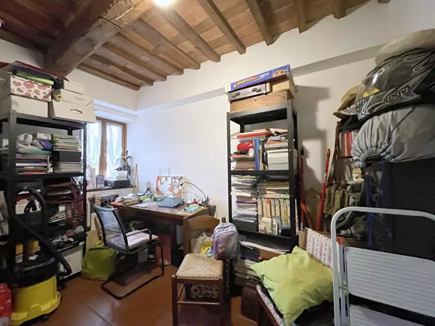 Immagine 31 di Casa indipendente in vendita  a Camaiore