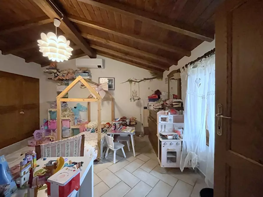 Immagine 38 di Casa indipendente in vendita  a Camaiore