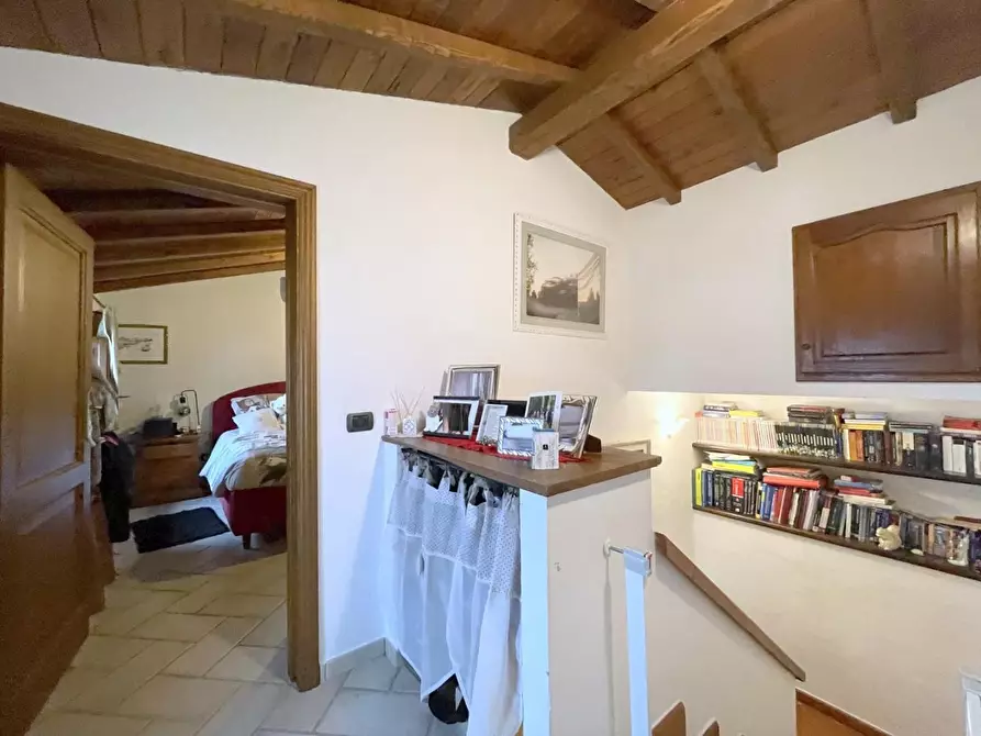 Immagine 46 di Casa indipendente in vendita  a Camaiore