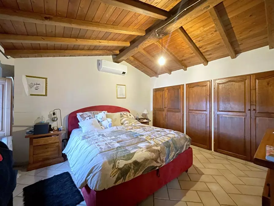 Immagine 47 di Casa indipendente in vendita  a Camaiore