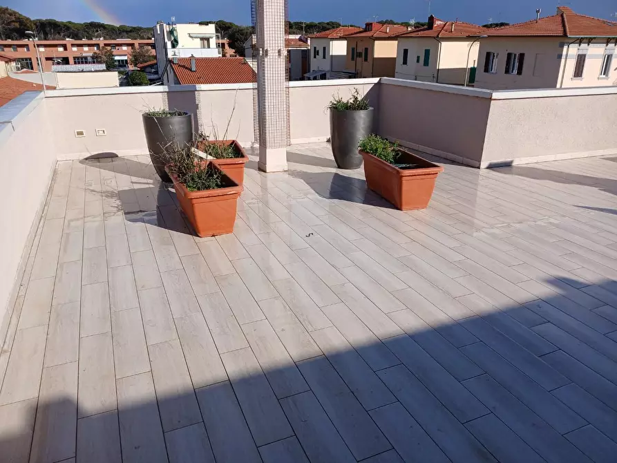 Immagine 23 di Appartamento in affitto  a Pisa