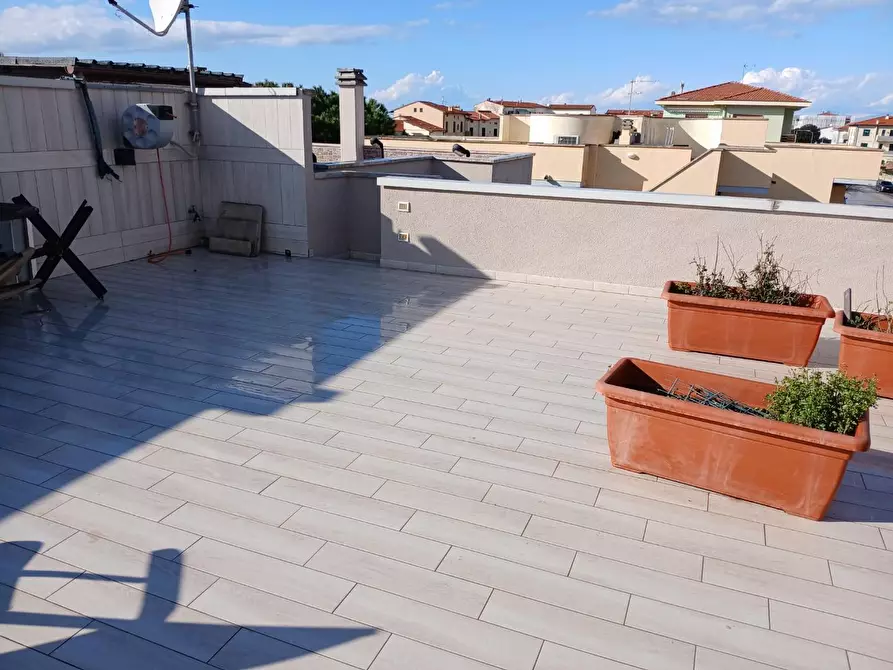 Immagine 24 di Appartamento in affitto  a Pisa