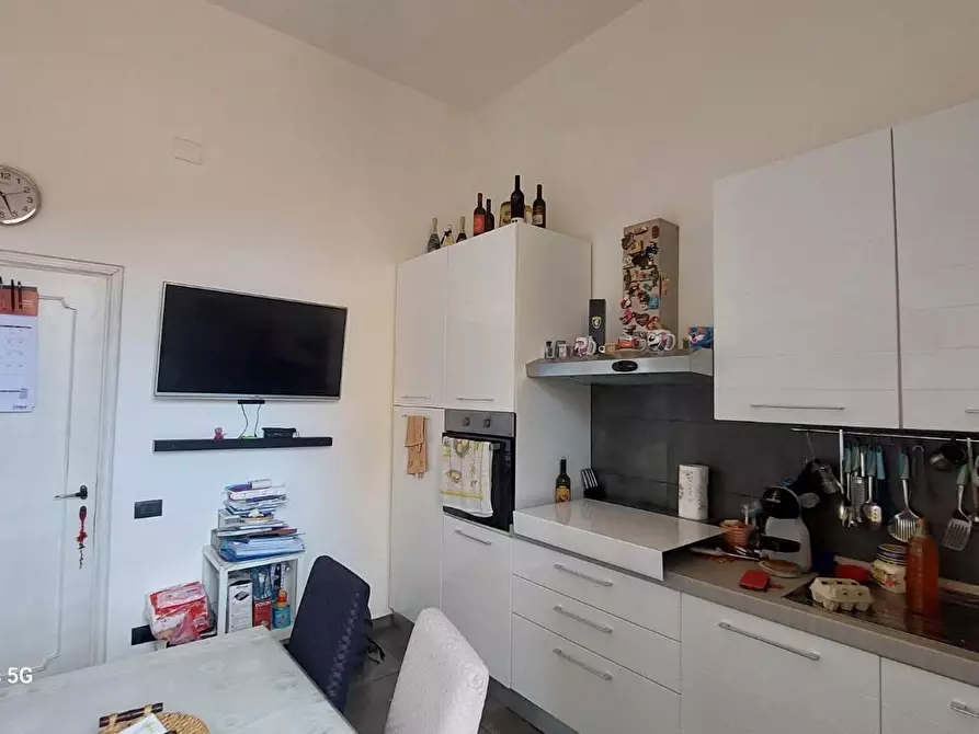 Immagine 9 di Appartamento in vendita  a Livorno