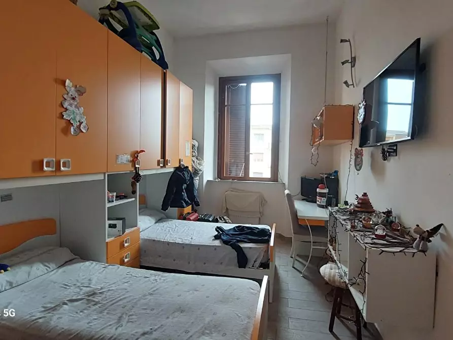 Immagine 18 di Appartamento in vendita  a Livorno