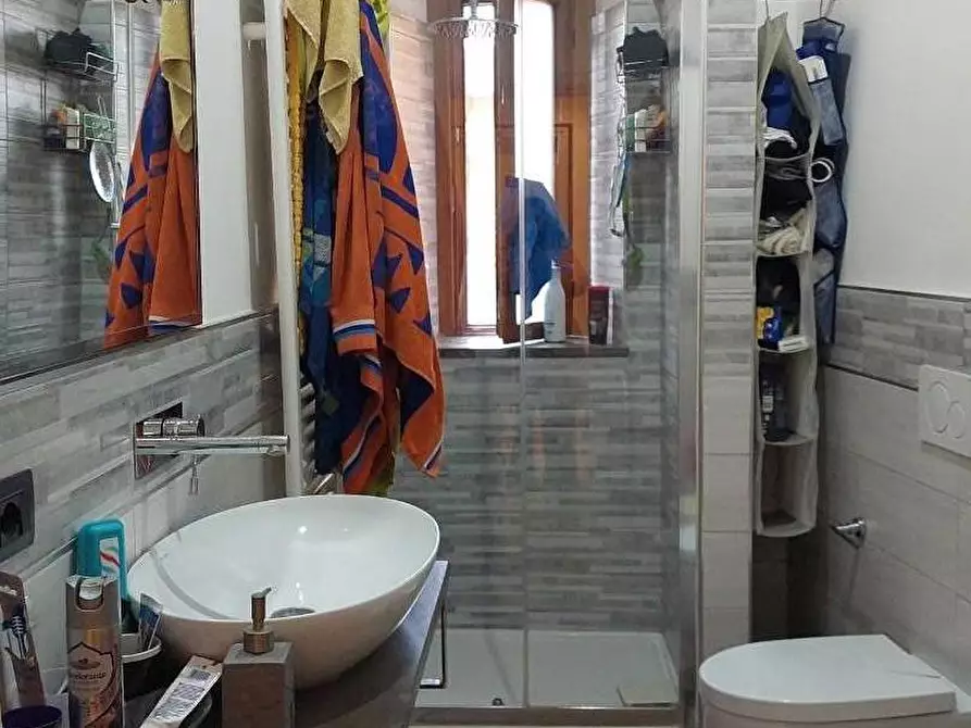 Immagine 19 di Appartamento in vendita  a Livorno