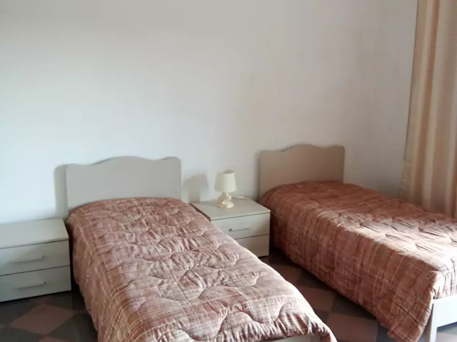 Immagine 22 di Appartamento in vendita  a Carrara