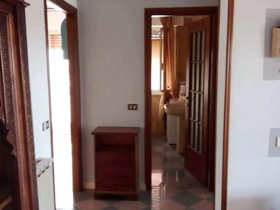 Immagine 14 di Appartamento in vendita  a Carrara