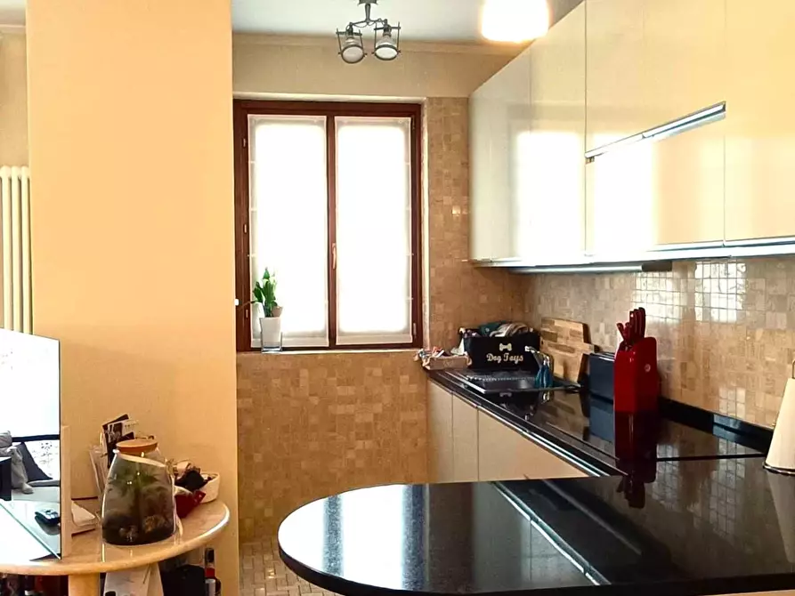 Immagine 9 di Appartamento in vendita  a Massa