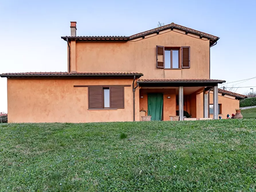 Immagine 47 di Villa in vendita  a San Miniato