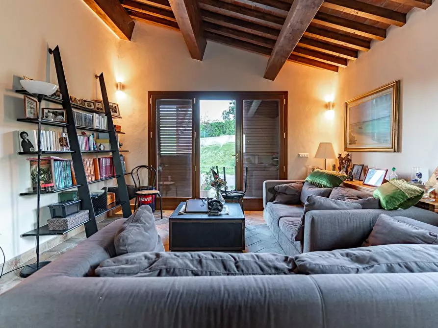 Immagine 23 di Villa in vendita  a San Miniato