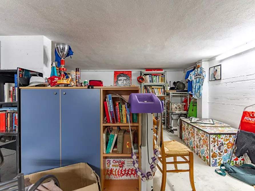 Immagine 45 di Villa in vendita  a San Miniato