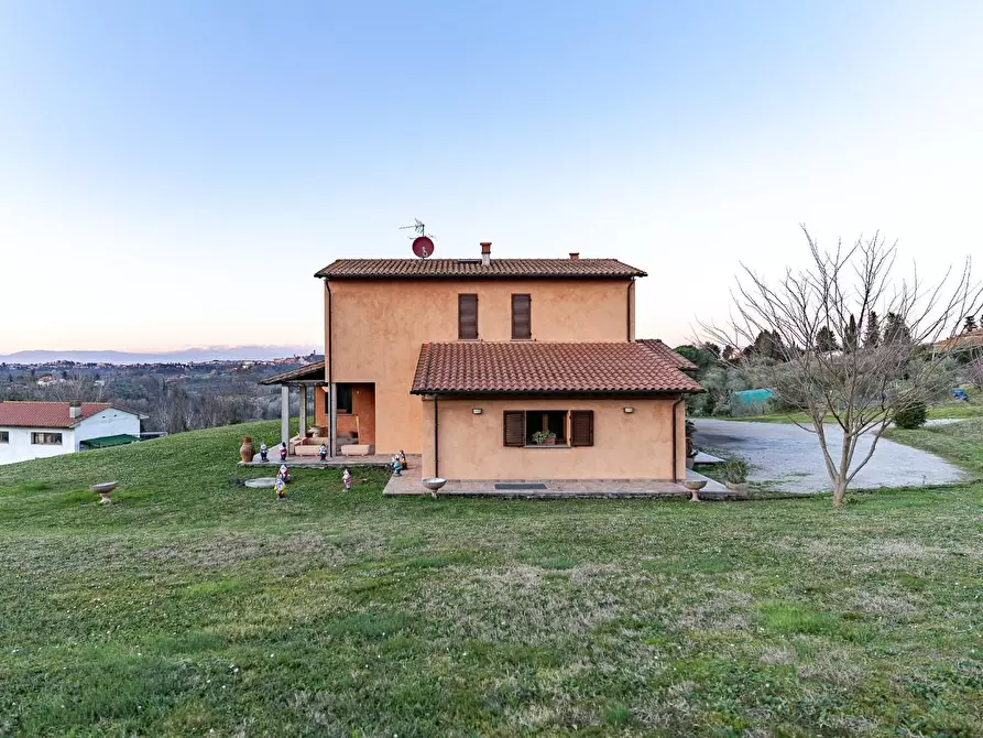 Immagine 49 di Villa in vendita  a San Miniato