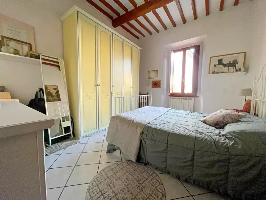 Immagine 5 di Appartamento in vendita  a Poggibonsi