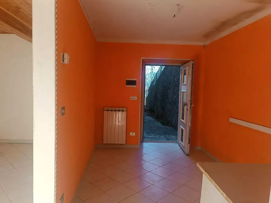 Immagine 27 di Casa indipendente in vendita  a Piazza Al Serchio