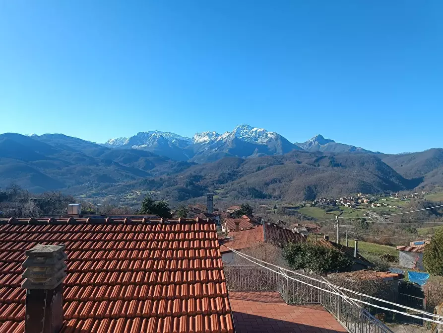 Immagine 32 di Casa indipendente in vendita  a Piazza Al Serchio