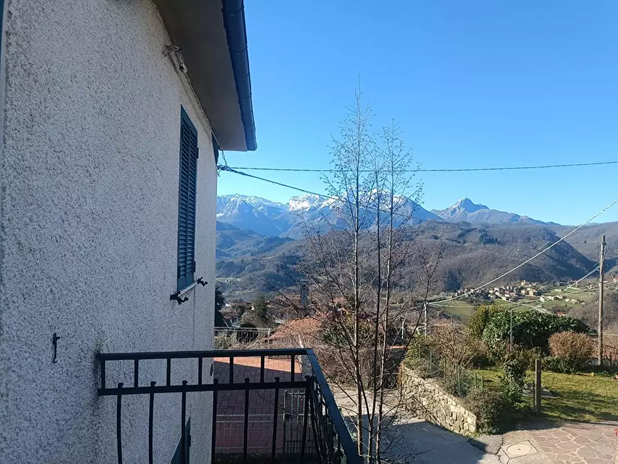 Immagine 20 di Casa indipendente in vendita  a Piazza Al Serchio