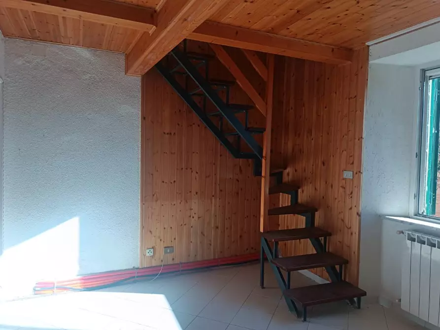 Immagine 26 di Casa indipendente in vendita  a Piazza Al Serchio