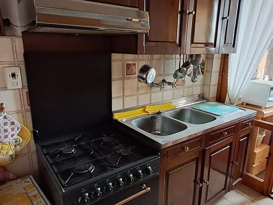 Immagine 6 di Appartamento in vendita  a Cecina