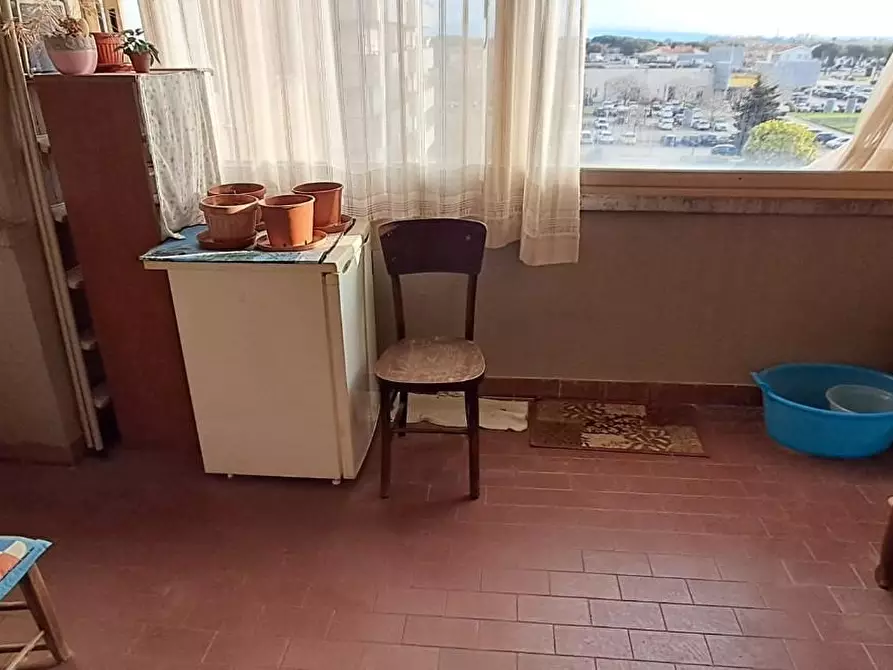 Immagine 8 di Appartamento in vendita  a Cecina