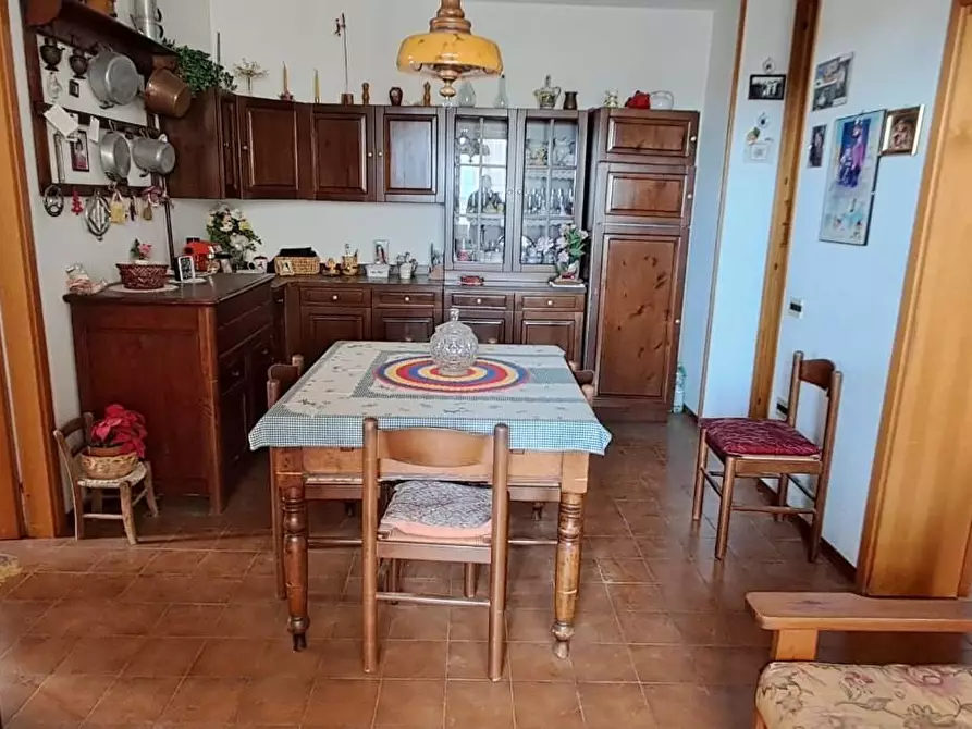 Immagine 4 di Appartamento in vendita  a Cecina