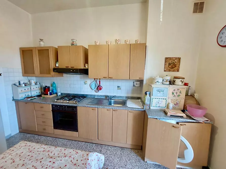 Immagine 23 di Appartamento in vendita  a Viareggio