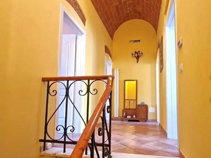 Immagine 28 di Villa in vendita  a Viareggio