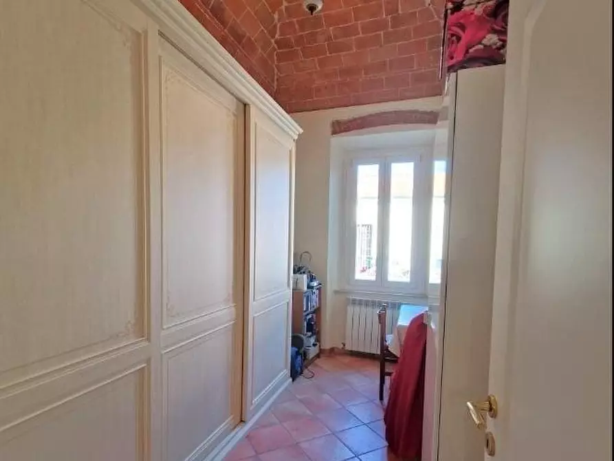 Immagine 25 di Villa in vendita  a Viareggio