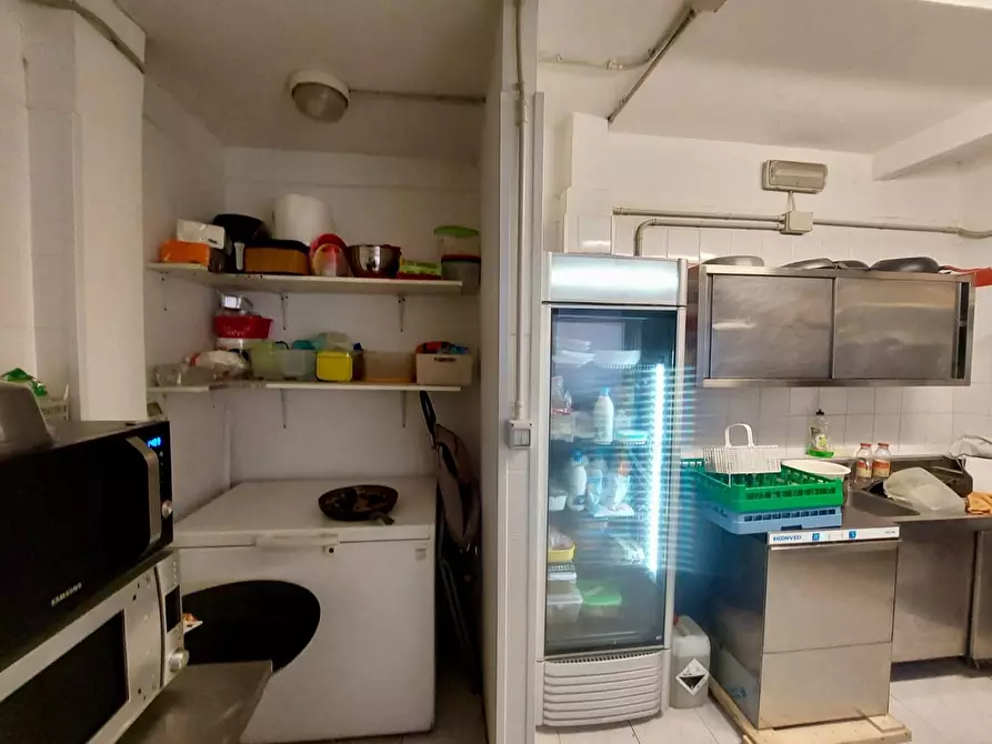 Immagine 7 di Bar / Ristorante in vendita  a Viareggio