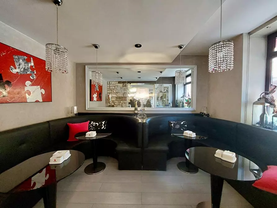 Immagine 14 di Bar / Ristorante in vendita  a Viareggio