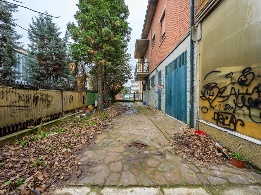 Immagine 56 di Terratetto in vendita  a Modena