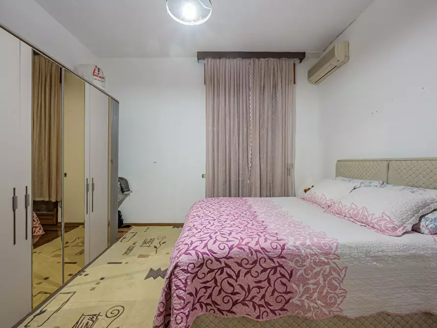 Immagine 25 di Terratetto in vendita  a Modena