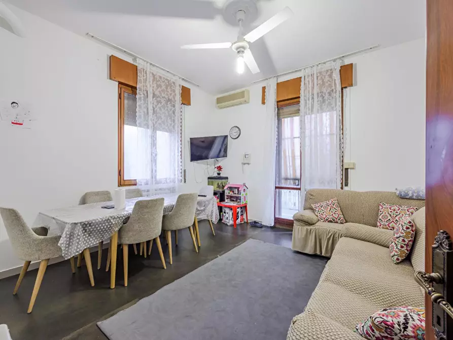 Immagine 1 di Terratetto in vendita  a Modena