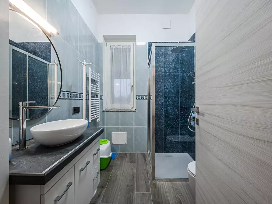 Immagine 29 di Casa indipendente in vendita  a Modena