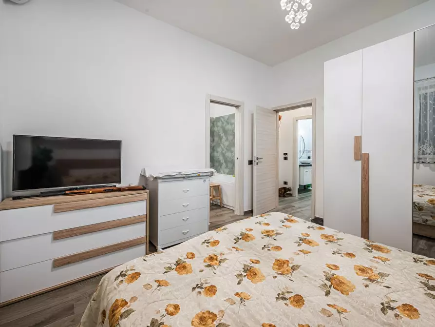 Immagine 38 di Casa indipendente in vendita  a Modena