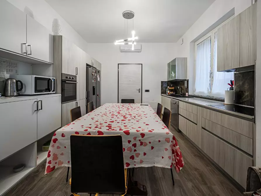 Immagine 16 di Casa indipendente in vendita  a Modena