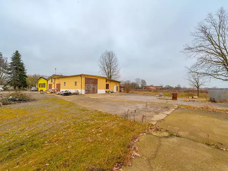 Immagine 13 di Casa indipendente in vendita  a Modena