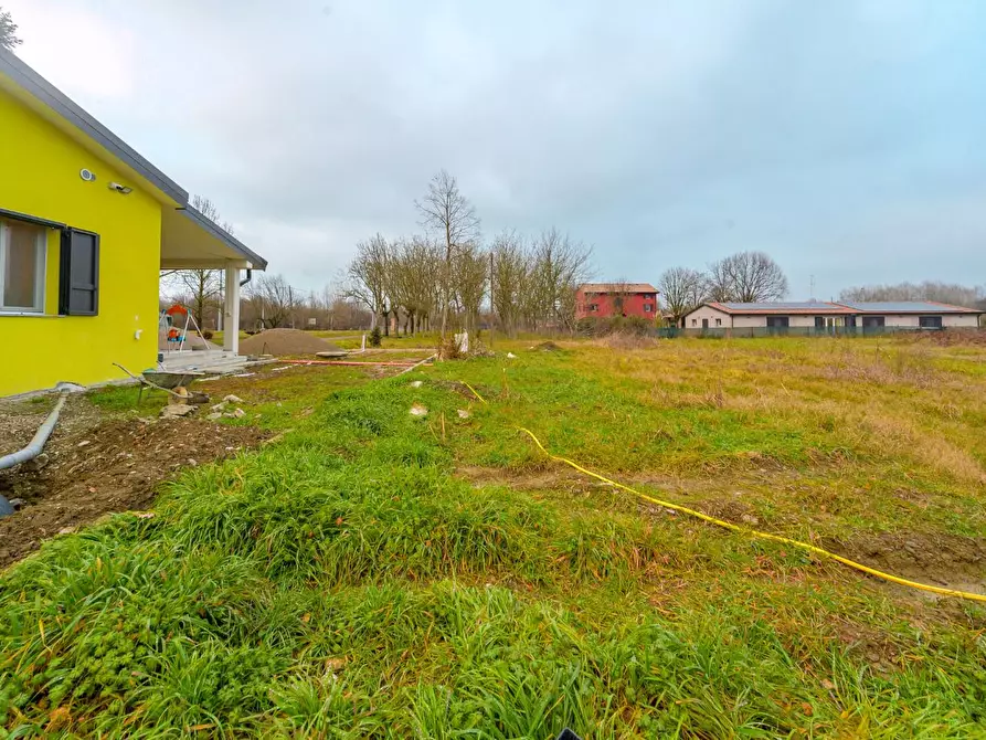 Immagine 11 di Casa indipendente in vendita  a Modena