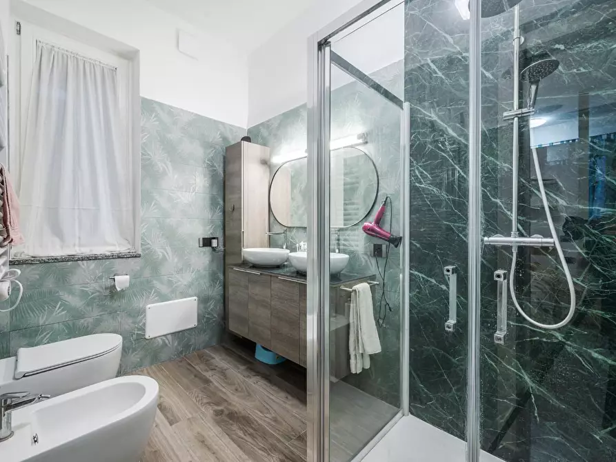 Immagine 18 di Casa indipendente in vendita  a Modena