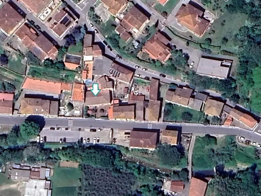 Immagine 2 di Appartamento in vendita  a Buti