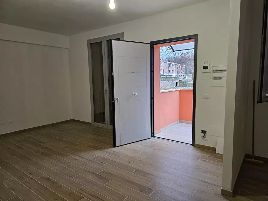 Immagine 12 di Appartamento in vendita  a Colle Di Val D'elsa