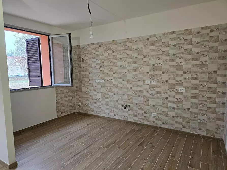 Immagine 6 di Appartamento in vendita  a Colle Di Val D'elsa