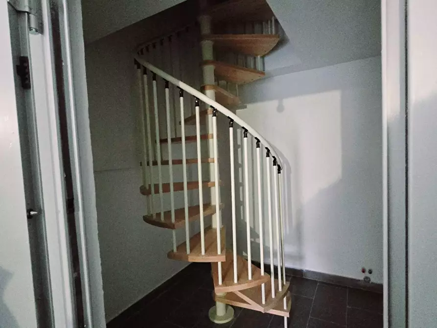 Immagine 15 di Appartamento in vendita  a Colle Di Val D'elsa