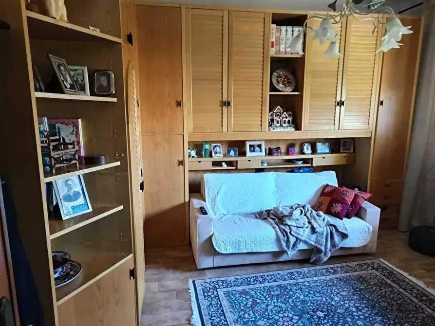 Immagine 62 di Villa in vendita  a Carrara