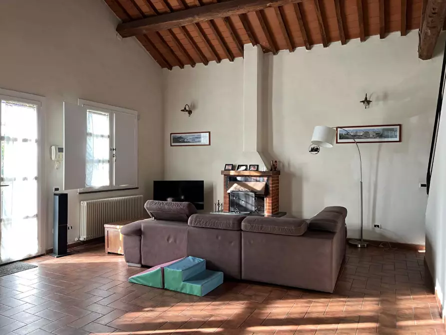 Immagine 1 di Villetta a schiera in vendita  a San Giuliano Terme