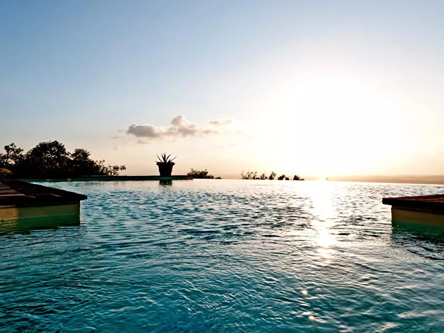 Immagine 1 di Villa in vendita  a Montelupo Fiorentino