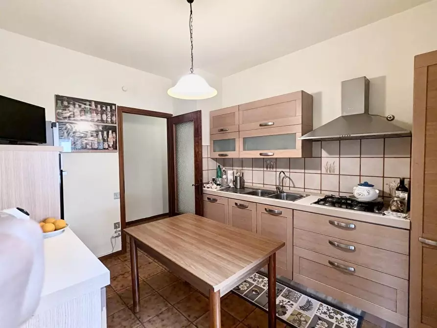 Immagine 22 di Appartamento in vendita  a Pisa