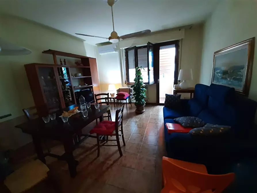 Immagine 16 di Appartamento in vendita  a Pisa