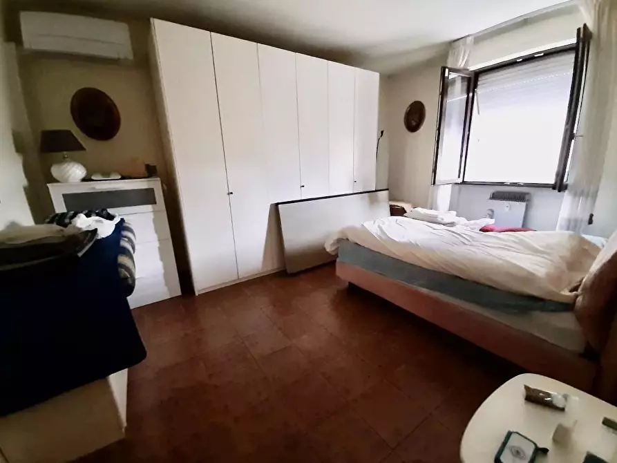 Immagine 4 di Appartamento in vendita  a Pisa