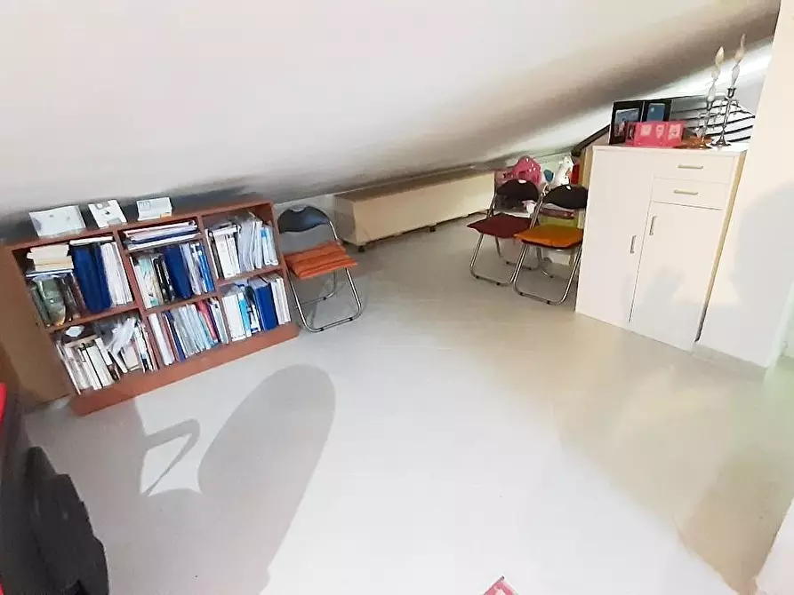 Immagine 31 di Appartamento in vendita  a La Spezia