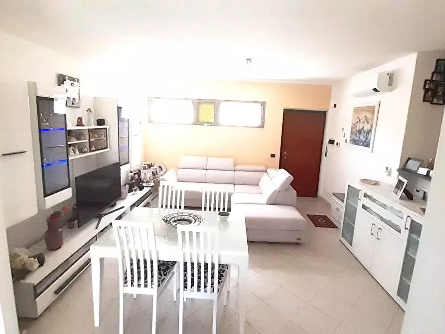 Immagine 7 di Appartamento in vendita  a La Spezia